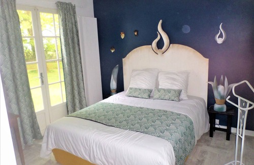 Breuil-Barret House | The Columbine Room - Park View
