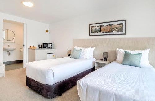 Whakatane Hotel | The Com Plex Motel