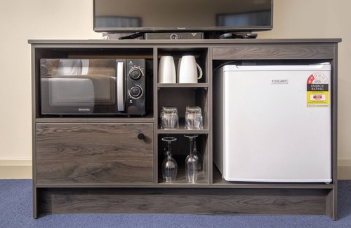 Whakatane Hotel | The Com Plex Motel