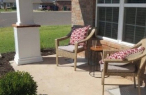 Central Oklahoma City House | The Comfort Gathering , 4 bedrooms, 2 kings, 3 bath, sleeps 16, group-friendly.