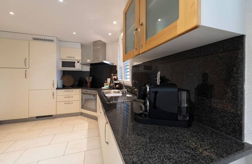 Schafisheim Apartment | The Comfort Stay- between Lucerne and Zurich; family-friends, dogs welcome
