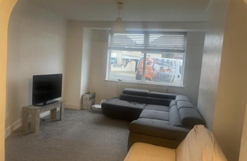 Pettits House | The Comfort Suite