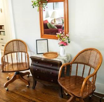 Hastings House | The Comfy Cottage