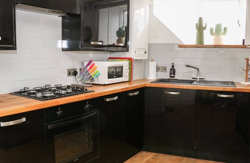 Swanage Apartment | THE COMPASS in Swanage