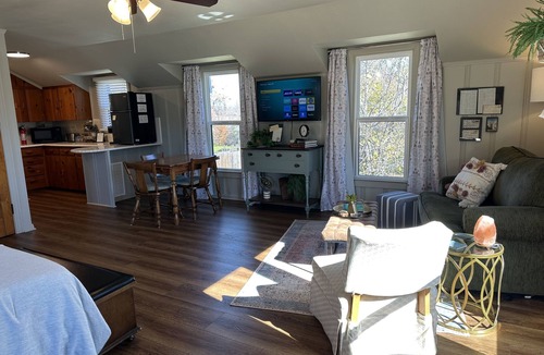 Stephenville Apartment | The Compass Loft Studio near TSU with EV Charger