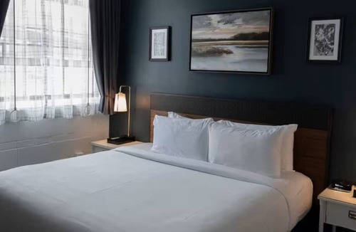 Hastings Hotel | The Confluence Hotel