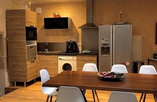 Beaune House | The Confraternity house : Residence with pool