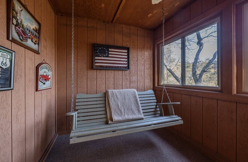 Branson Cabin | "The Constitution" Luxury Cabin at Branson Woods Resort