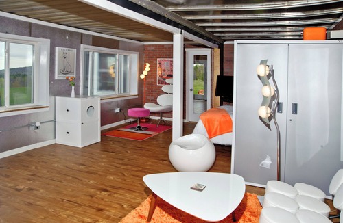 Sumner House | The Container-minium ~ at The Tortoise and The Mare. Peaceful or playful!