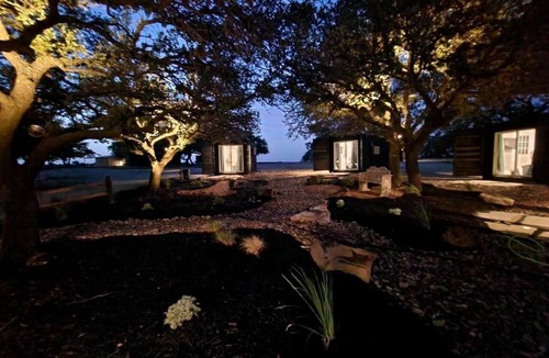 Johnson City House | The Container Retreat @ 290 Wine Trail #5