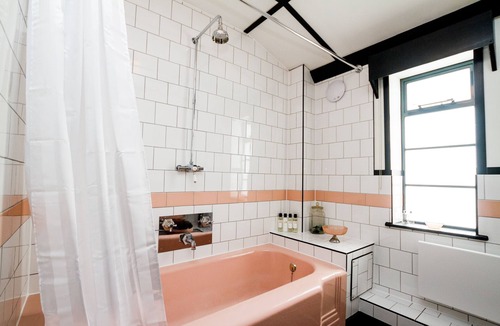 Walsingham Bed & Breakfast | The Control Tower Vegetarian B&B