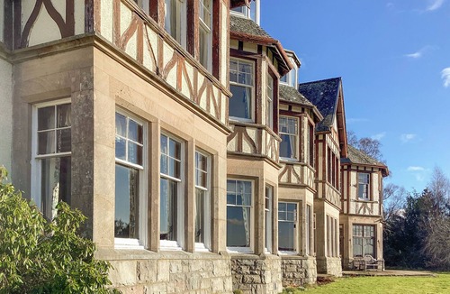 Lairg Apartment | The Cook’s Apartment - UK48668