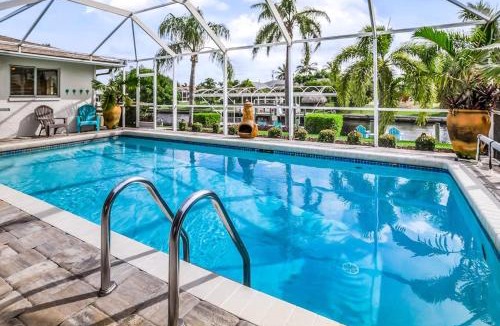 Caloosahatchee House | The Coral House