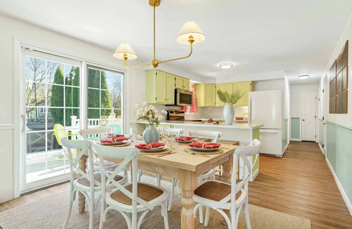 Newport East House | The Coral Rose Cottage