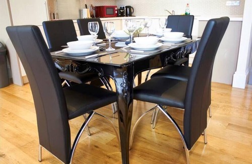 Southport Apartment | The Coral Suite Summa