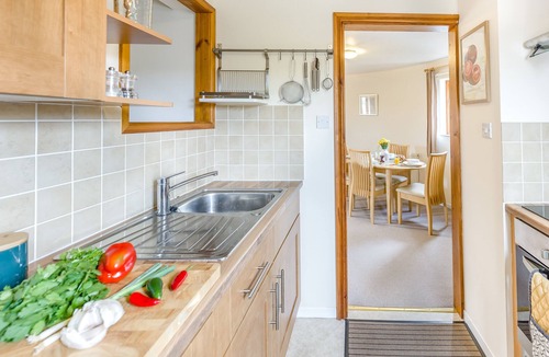 Sedlescombe House | The Corn Bin - One Bedroom House, Sleeps 2