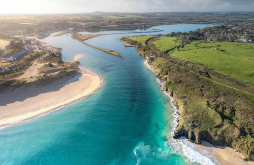 Carnhell Green House | The Corner Cottage