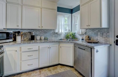 Norman Cottage | The Corner Cottage