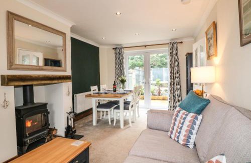 Rocester House | The Corner House