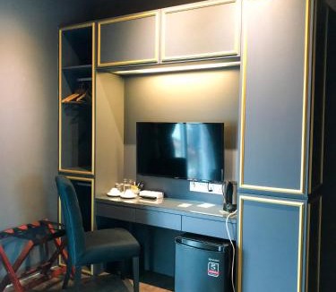 Pontian Bed & Breakfast | The Corner House