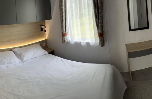 Grampound House | The Cornish hottub escape