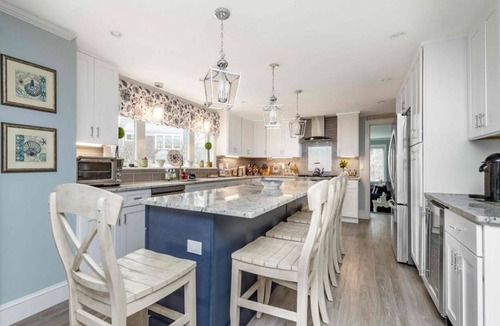 Katama House | The Costal Corner - Martha's Vineyard