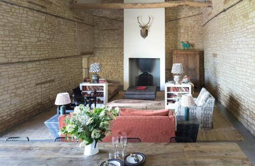 Ampney Crucis House | The Cotswold Barn