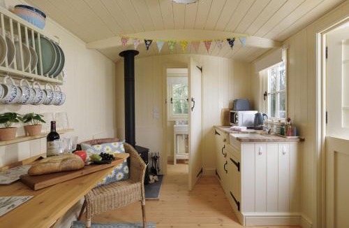 Longborough House | The Cotswold Nest