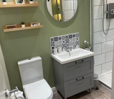 Cam House | The Cotswold Nook