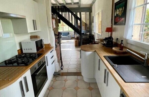 Saint-Pierre-le-Vieux House | The cottage: Norman comfort and charm