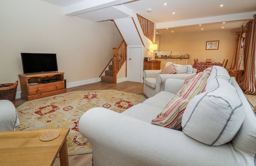 Bath Cottage | THE COTTAGE AT BARROW MEAD, family friendly, with open fire in Bath