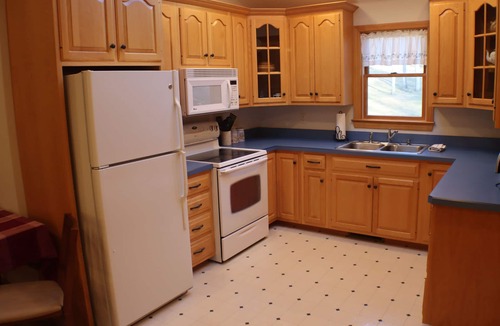 Refton Cottage | The Cottage at French Country Manor Estate