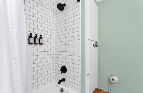 West Southern Pines House | The Cottage at Knollwood Manor