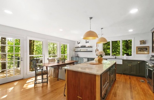 Samantha House | The Cottage at Lakeside Pointe
