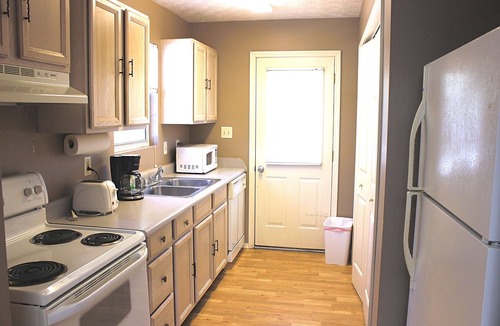 Cullman Cottage | The Cottage At Meadowbrook