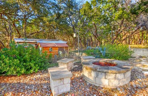 Wimberley House | The Cottage at Starlight Meadow
