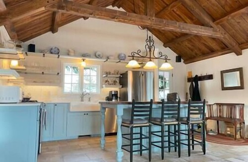 Woodman House | The Cottage at Streamwalk