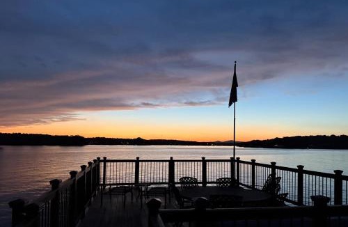High Point House | The Cottage at Sunset