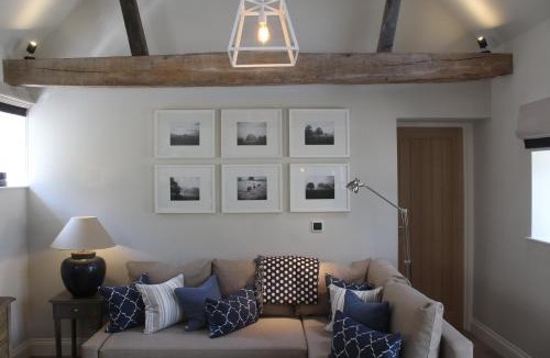 Aldingbourne House | The Cottage at The Dene