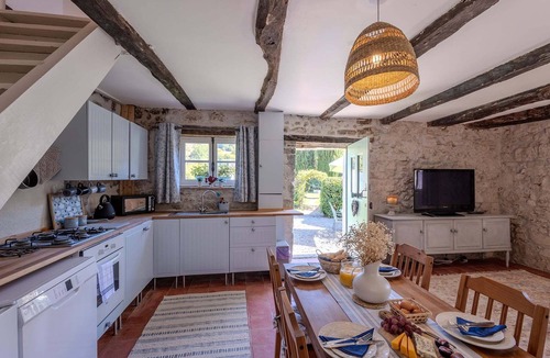 Saint Maurin Ski Chalet | The Cottage