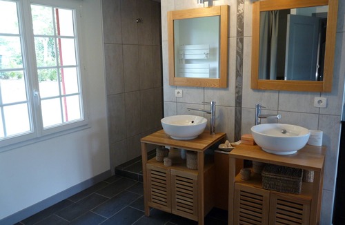 Saint-Leger-de-Rotes House | - The cottage -