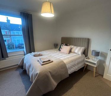 Bromley Common and Keston House | The Cottage