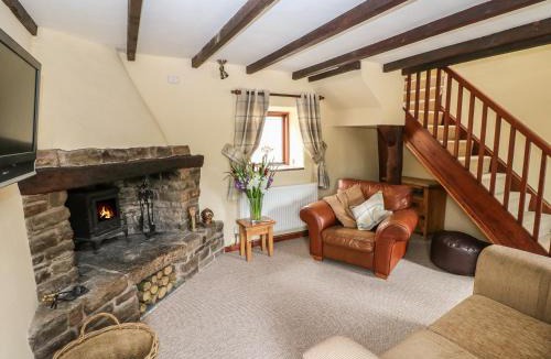 Cauldon Low House | The Cottage