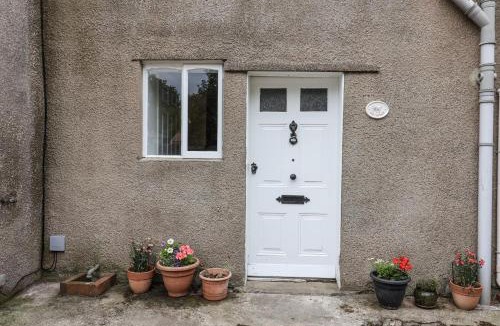 Kenn House | The Cottage