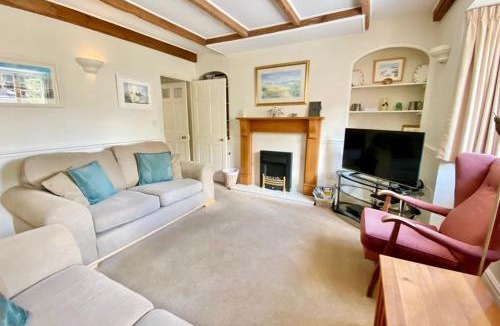 Treator House | The Cottage