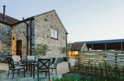 Little Stoke House | The Cottage- Hopewell