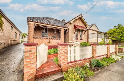 Lithgow House | The Cottage - Lithgow