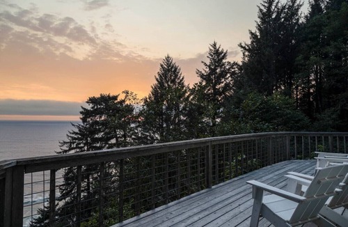Roads End Cottage | The Cottage – Oceanview Hideaway