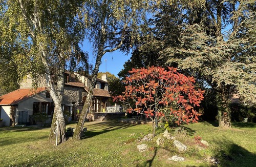 Noisy-sur-Ecole Cottage | The cottage of the three gables Charming house "the blue cedar