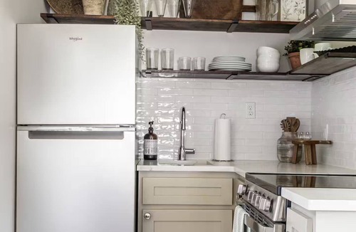 Mason House | The Cottage on Regan